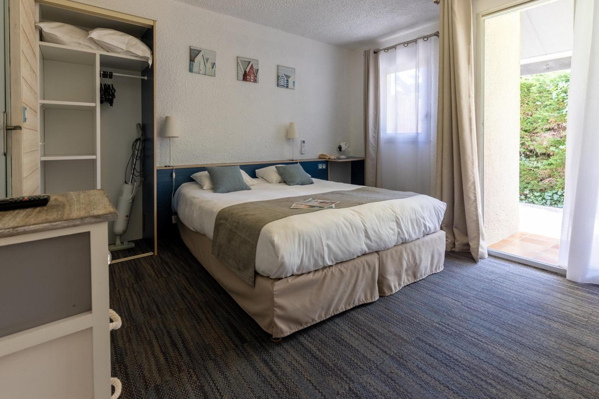 Logis Hotel De La Plage La Cotinière Eksteriør billede
